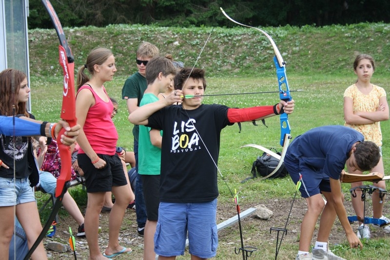 Village Camps International Summer Camp Leysin, Switzerland 2025-08-09 https://www.villagecamps.com/journals_admin/images/698-13-archery (12).jpg